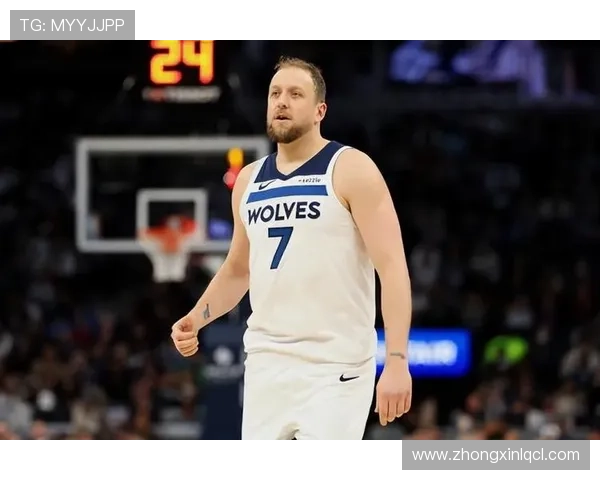 森林狼全队齐聚为英格尔斯庆生老将收获温馨生日惊喜 森林狼全队齐聚为英格尔斯庆生老将收获温馨生日惊喜